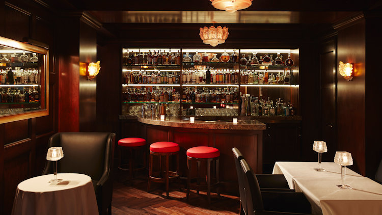 The Cigar and Whiskey Bar Debuts at The Maybourne Beverly Hills