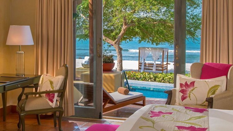 Exclusive Romantic Offerings at these Luxury Resorts in the Caribbean & Latin America