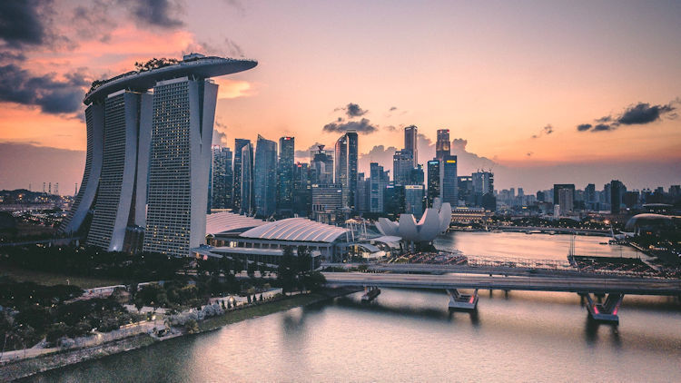 How to Make the Most of Your Trip to Singapore: Top 9 Tips