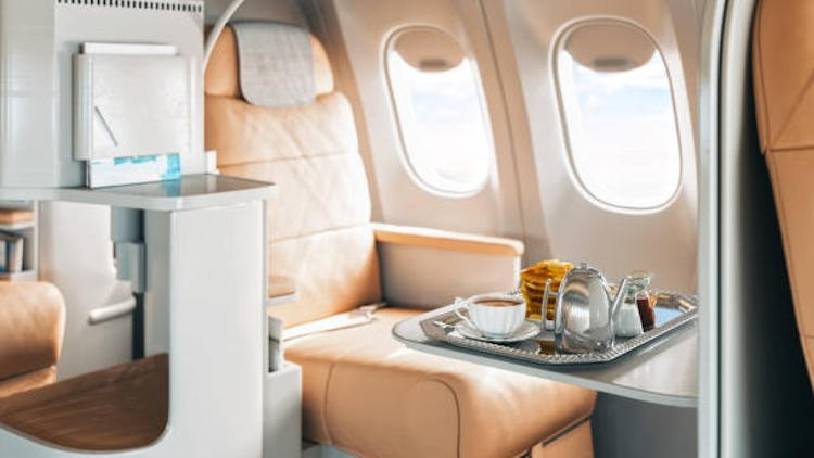 6 Reasons Why You Must Fly First Class