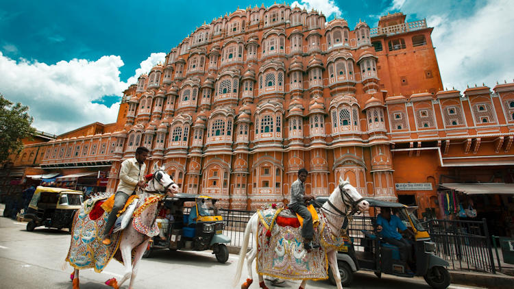 India's Luxury Unveiled Across Rajasthan, Ladakh, and Kerala