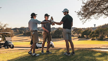 How To Choose The Right Getaway Spot For Golf Lovers