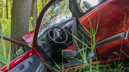 What to Do if You're Involved in a Car Accident While Traveling