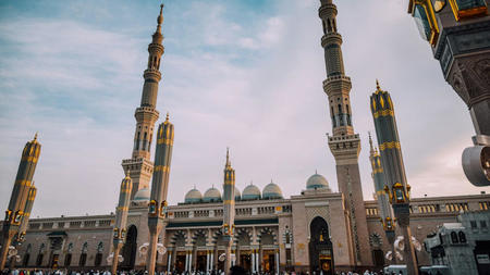 Travel in Style: Luxury Travel Tips for Saudi Arabia