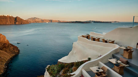 Rediscovering Santorini: New Villas, Design Refreshes, Culinary Flagships & Cultural Revival