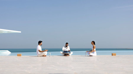 Anantara Santorini Abu Dhabi Retreat Introduces Soulful Wellness Experiences by the Sea