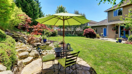 How to Create a Luxurious Outdoor Oasis at Home Inspired by Global Destinations