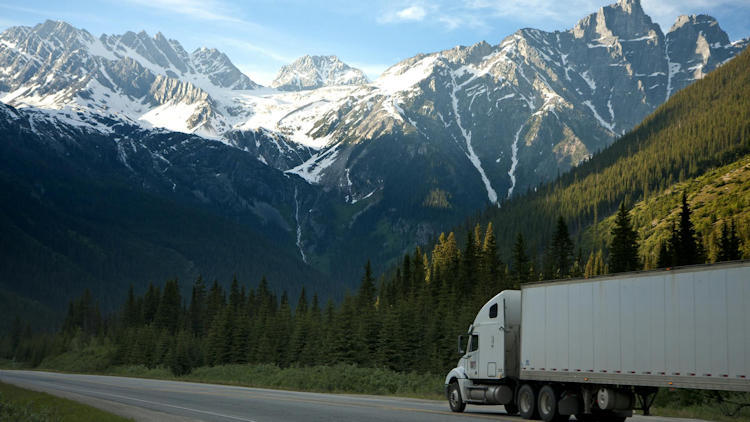 Top 10 Things to Know Before Shipping from Canada to the US