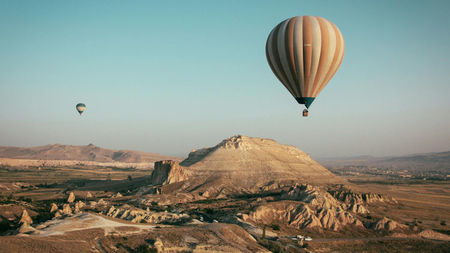 What Defines a Truly Adventurous Travel Experience Today