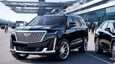 Why Choose an Airport Limo for Toronto Pearson Airport Transfers?