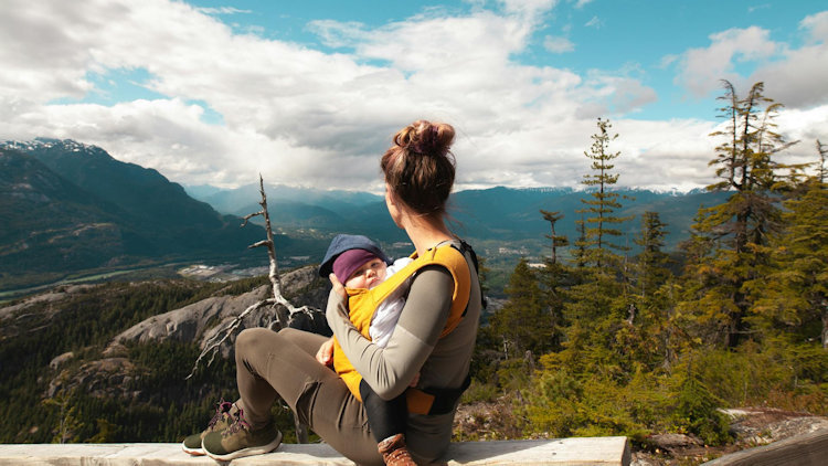 Essential Items to Pack When Traveling with a Baby