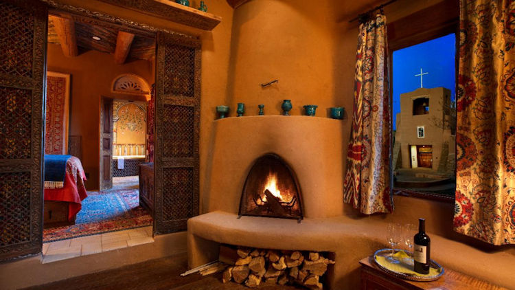 The Inn Of The Five Graces Introduces An Evergreen ‘Love & Graces Romance Package’