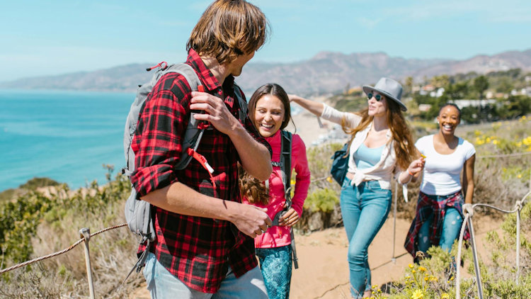 7 Things People Quietly Want From a Group Getaway Now