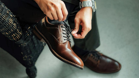 How to Choose Dress Shoes That Work for the Office and After Hours