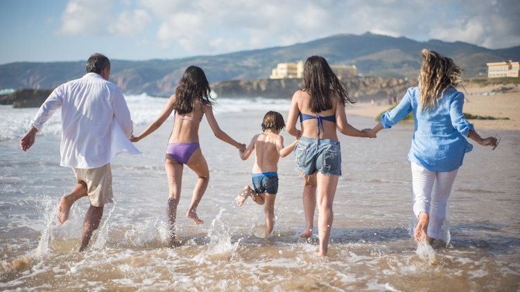 Travel in Style: A Guide to Luxury Family Holidays