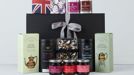 The Ultimate Guide to Luxury Hamper Delivery in London with Hamper Lounge