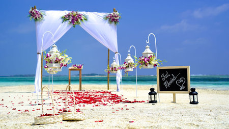 How to Ensure Clear Audio at Beach Weddings