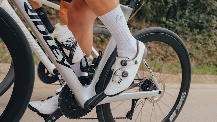 You Will Never Need Everything This Aero Jersey Can Do