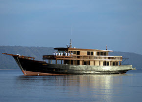 Amanresorts Debuts 105-foot Luxury Cruiser Amanikan