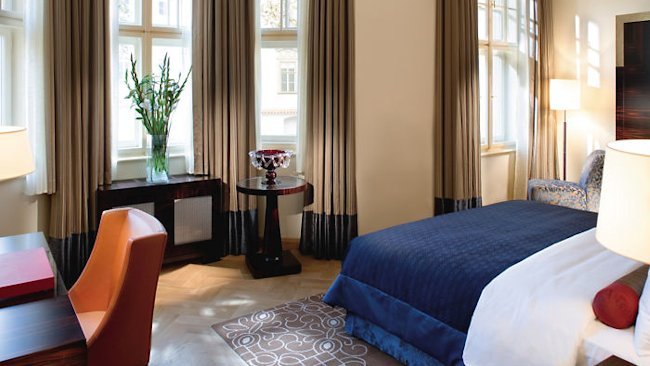 Mandarin Oriental, Prague Introduces New Deluxe Rooms & Luxury Suites