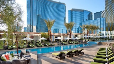 Enjoy the Flavors and Fun of Summer at Mandarin Oriental, Las Vegas 