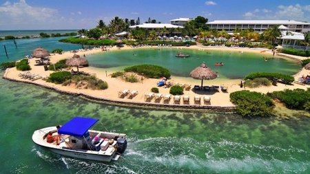 Girls Getaway Package Offered at Hawks Cay Resort, Florida Keys