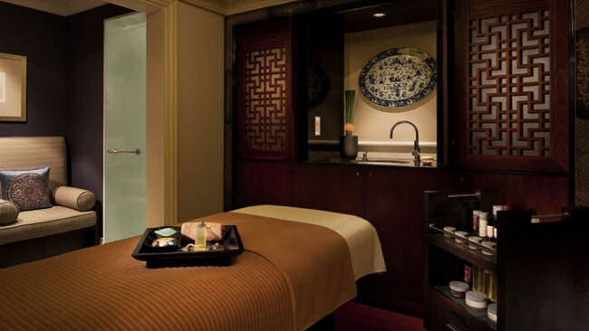 Luxury Hotel & Resort Packages to Wipe Away Jet Lag