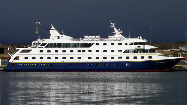 Lindblad Expeditions to Acquire the Via Australis Ship in the Galapagos Islands