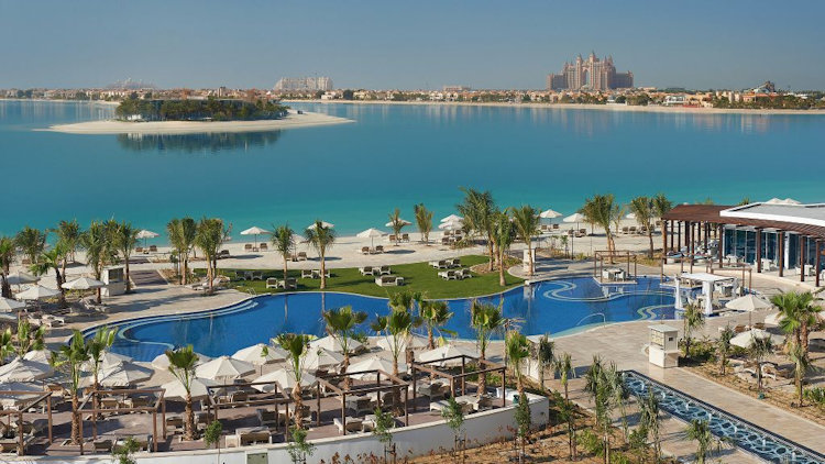 From Wilhelmstein to Palm Jumeirah: The Wonder of Man-Made Islands