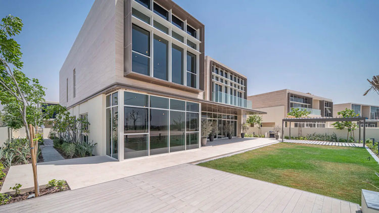 Famous Arab Real Estate Developer Damac Presents New Ultra-Project in Dubai