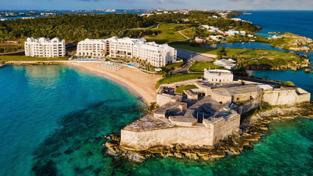 Celebrate the Holidays at The St. Regis Bermuda Resort 