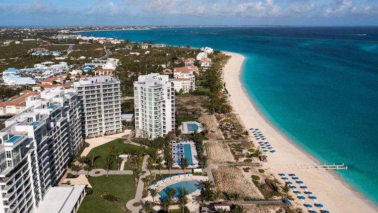 Holiday-Inspired Experiences at The Ritz-Carlton, Aruba and The Ritz-Carlton, Turks & Caicos