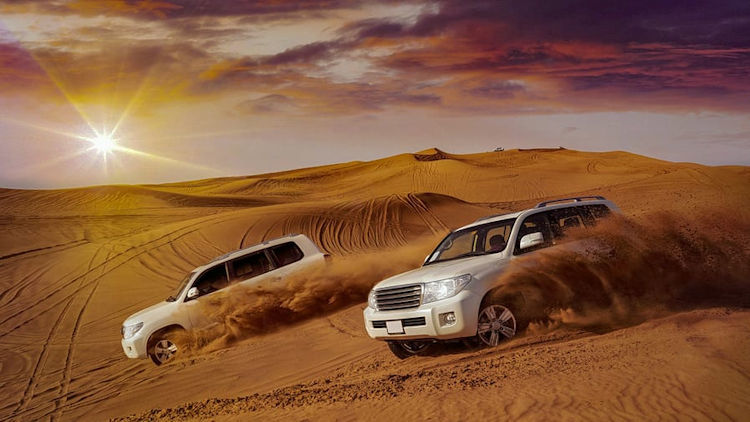 An Evening Safari Trip in the Desert of Dubai