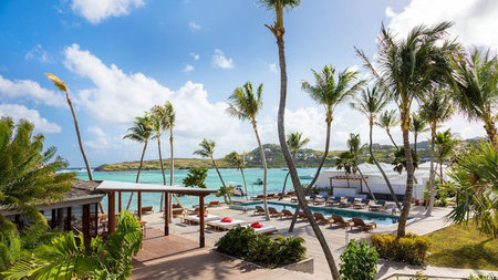 Traveling to St. Barths for the Season? 7 Things to Know from a Destination Expert 