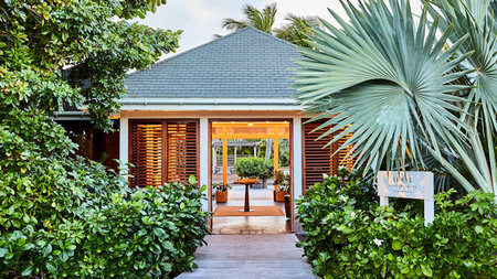 Rosewood Le Guanahani St. Barth Unveils Wellness Pop-Up with Bastien Gonzalez