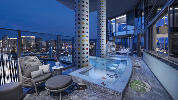 Discover the Suite Life at Palms Casino Resort Las Vegas 