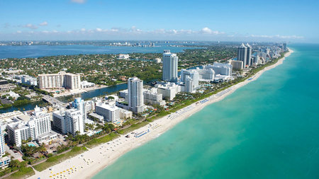 Exploring Florida's Exquisite Beaches: A Guide for Beach Lovers