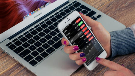 How to Expand and Maintain Your Investment Portfolios: Expert Advice