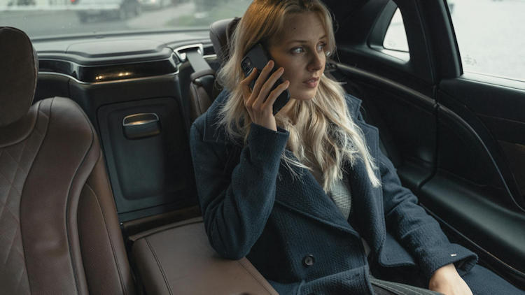 4 Reasons Why Private Chauffeurs Are a Better Option Than Uber for Luxury Travel