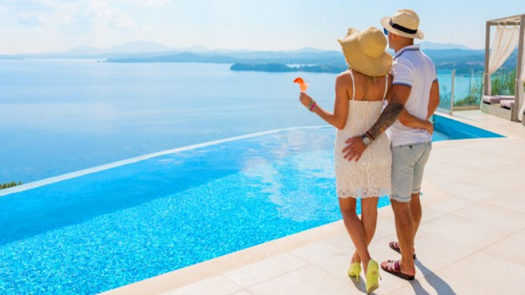 The Role of Financial Freedom in Curating Your Ultimate Luxury Travel Lifestyle