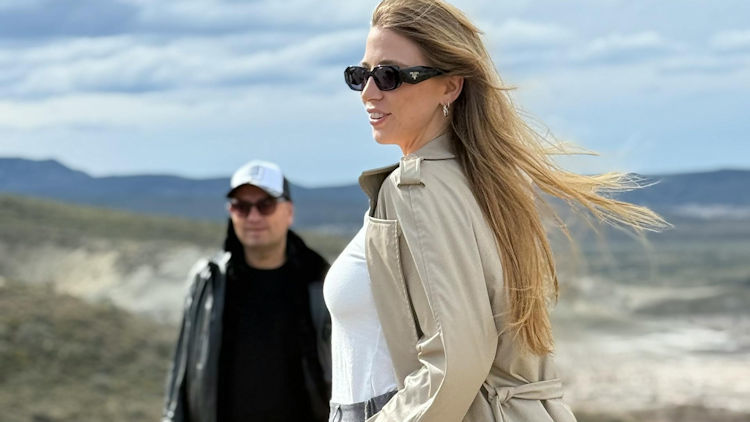 Stylish Glasses & Sunglasses for Different Travel Destinations
