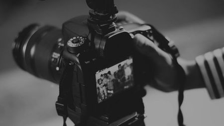 Why Versatile Lenses Are Shaping Photography’s Future 