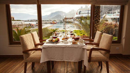 Where Business Ends and the Journey Begins: How Luxury Travel Is Blending Work, Leisure, and Culinary Experience