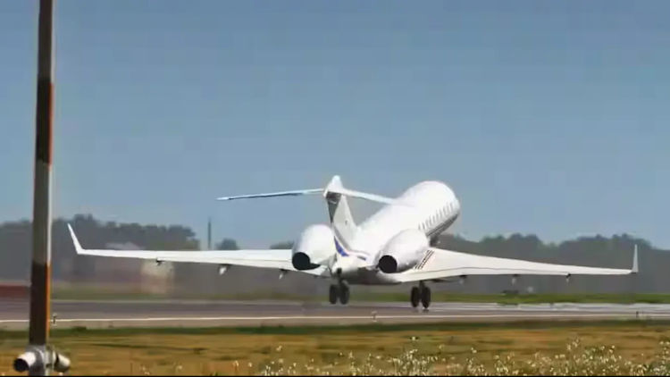 From Tarmac to Terroir: Navigating Private Aviation Across Napa, Bordeaux, and Tuscany