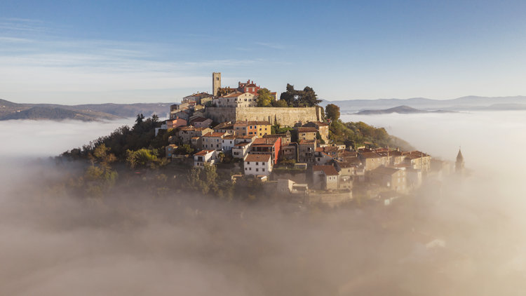 Autumn in Istria: Wine, Truffles and Golden Landscapes