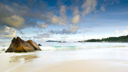New Raffles Resort to Open in the Seychelles