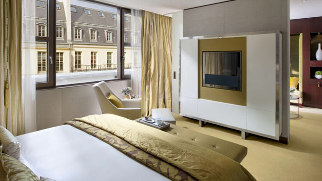 Suite Dreams: Mandarin Oriental Paris Unveils Luxurious Suites