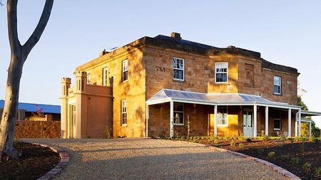 New Luxury Getaway, Kingsford Homestead Opens in Australia's Barossa Valley