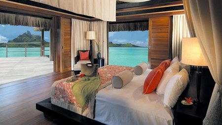 St. Regis Bora Bora Offers Ultimate Destination Wedding