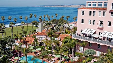 La Jolla's La Valencia Hotel Puts Big Arms Around the Future